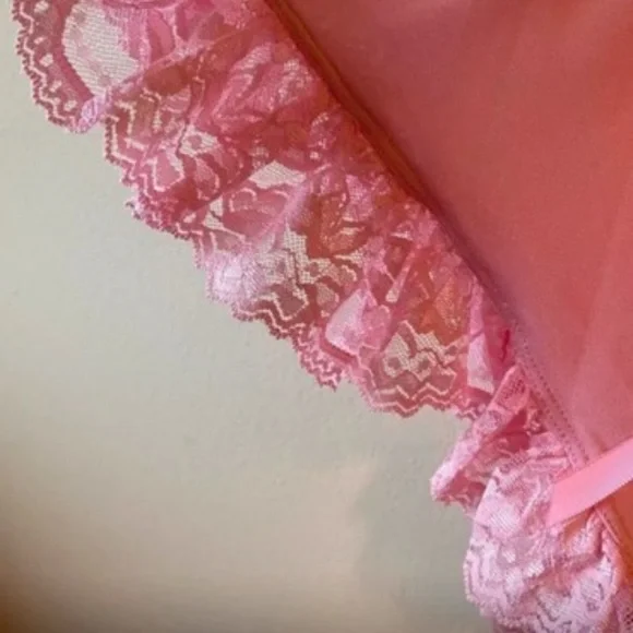 Bubblegum Pink Lace Lingerie Teddy Bodysuit - Picture 3 of 5
